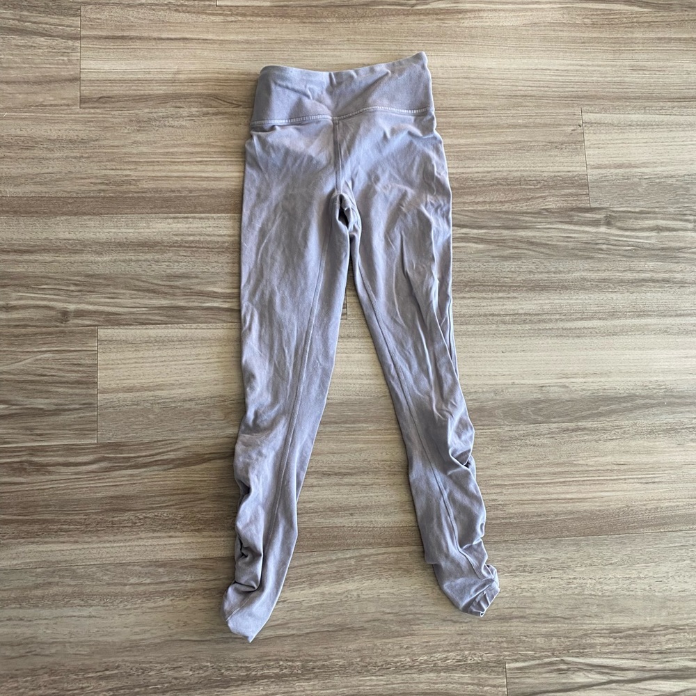 Lavender lululemon leggings